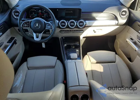 2021 Mercedes-Benz Glb 250 z USA, uszkodzony, nr VIN W1N4M4GB0MW087768